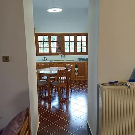 Archontiko Taxiarches Evia Feriehus Kymi